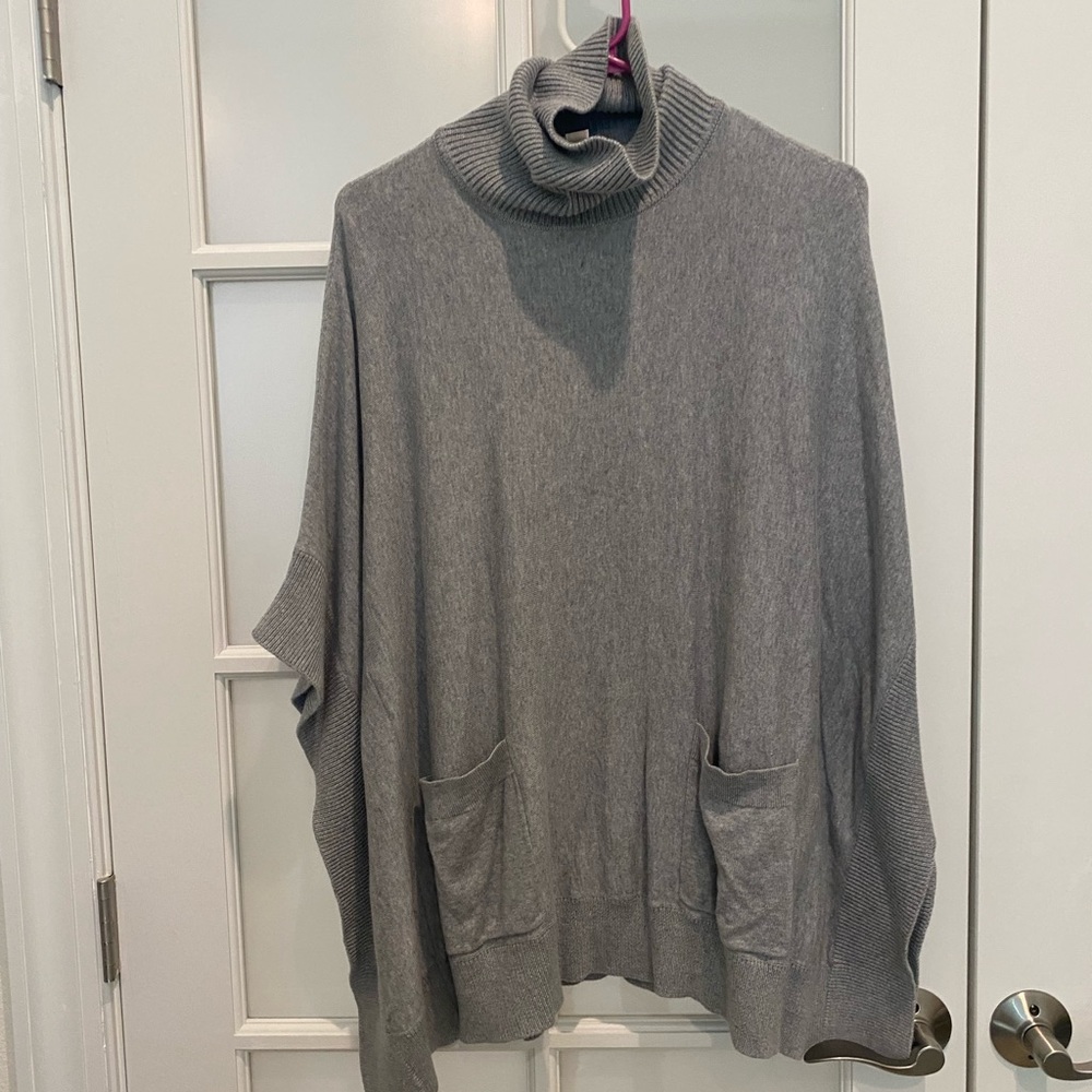 MK poncho